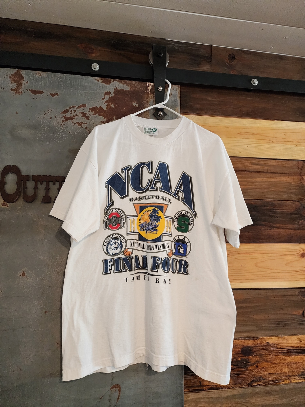 VTG 1999 NCAA Final Four Tampa Bay Graphic Tee - White